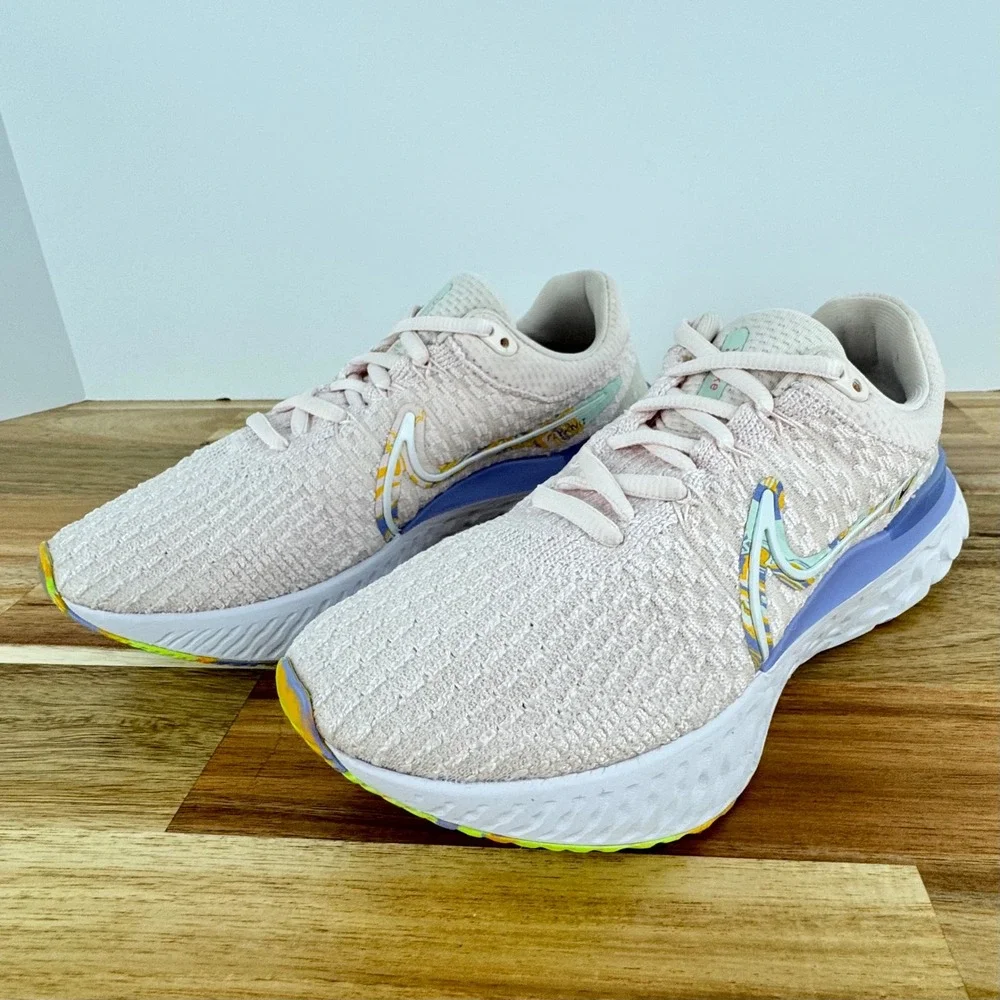 Nike React‎ Infinity Run Flyknit 3 Women's Running Shoes Pink Multi Size 6.5